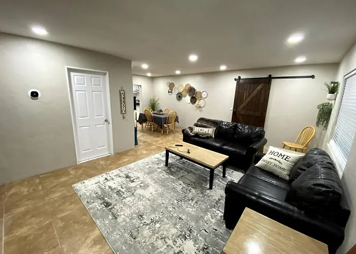Remodeled Three Bedroom Abode *